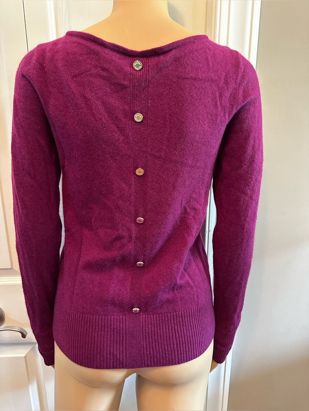 Lilly Pulitzer Maroon Cashmere Crewneck Sweater - Picture 4 of 7